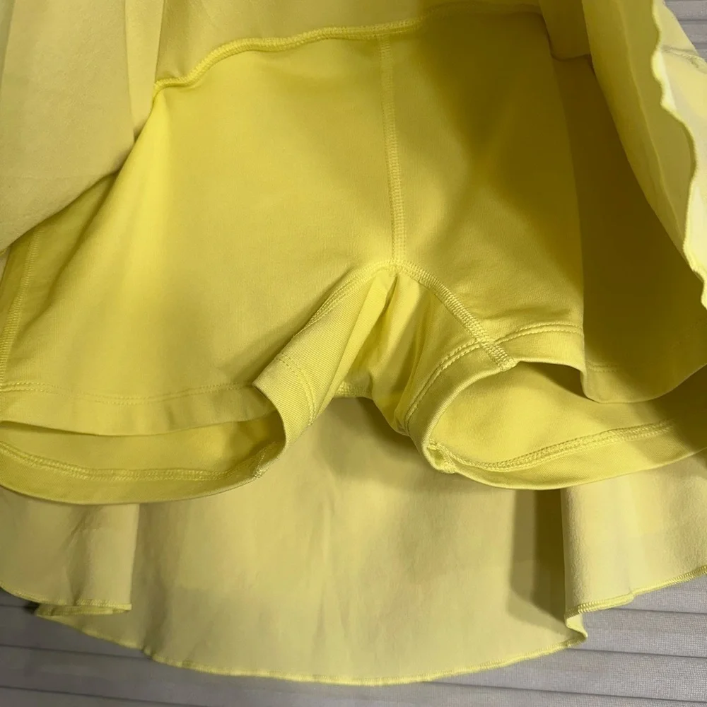 Nike dri-fit yellow tennis skort J-2